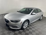 Used 2018 Buick Regal Preferred image 3