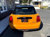 Used 2016 MINI Cooper 4-Door Hardtop w/ Wired Package image 4
