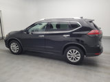 Used 2019 Nissan Rogue SV image 3