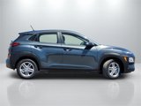 Used 2021 Hyundai Kona SE image 4