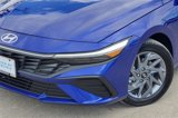 New 2025 Hyundai Elantra Blue image 4