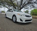 Used 2012 Toyota Camry LE image 2