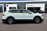 Used 2020 Volkswagen Tiguan SE image 3