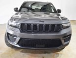 Used 2022 Jeep Grand Cherokee Altitude image 4