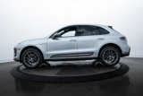 Certified 2024 Porsche Macan Turbo image 3