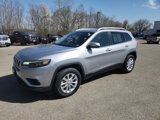Used 2019 Jeep Cherokee Latitude w/ Cold Weather Group image 4