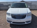 Used 2016 Chrysler Town & Country Touring image 2