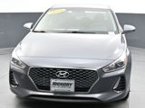 Used 2019 Hyundai Elantra GT image 2
