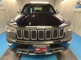 Used 2017 Jeep Grand Cherokee Limited image 2