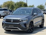 Used 2022 Volkswagen Taos SE image 2