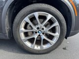 Used 2022 BMW X5 xDrive40i w/ Premium Package image 2