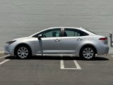 Used 2022 Toyota Corolla LE image 2