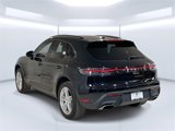 Certified 2024 Porsche Macan image 3