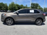 Used 2019 Ford Edge Titanium image 4