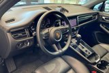 Certified 2022 Porsche Macan image 4