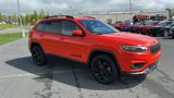 Used 2021 Jeep Cherokee Latitude Plus image 2