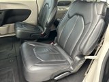 Used 2022 Chrysler Pacifica Touring-L image 6