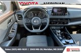 Used 2023 Nissan Rogue SV image 5