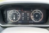 Used 2018 Land Rover Discovery SE image 2