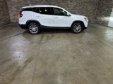 Used 2024 GMC Terrain SLT image 4