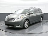 Used 2012 Toyota Sienna XLE image 3