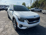 Used 2021 Kia Seltos SX w/ SX Sunroof Package image 2