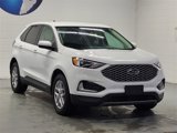 Used 2023 Ford Edge SEL image 3