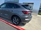 Used 2023 Ford Escape ST-Line image 2