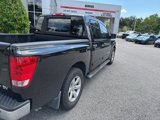 Used 2014 Nissan Titan SV w/ SV Value Truck Package image 4