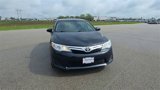 Used 2014 Toyota Camry L image 2