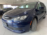 Used 2017 Chrysler Pacifica Touring image 3