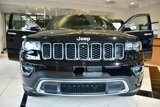 Used 2021 Jeep Grand Cherokee Limited w/ Luxury Group II image 2