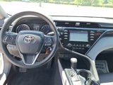 Used 2018 Toyota Camry LE image 3