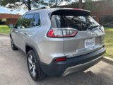 Used 2019 Jeep Cherokee Limited image 3