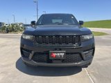 New 2025 Jeep Grand Cherokee Altitude image 3