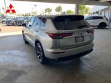 Used 2022 Mitsubishi Outlander ES image 6