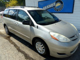 Used 2009 Toyota Sienna LE image 4