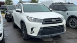 Used 2018 Toyota Highlander SE image 3