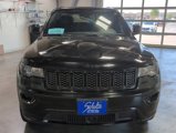 Used 2020 Jeep Grand Cherokee Altitude image 2