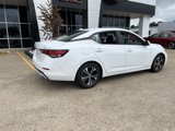 Used 2022 Nissan Sentra SV image 3