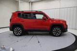 Used 2017 Jeep Renegade Latitude image 2
