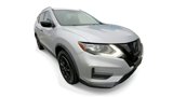 Used 2018 Nissan Rogue SV image 2