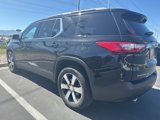 Used 2021 Chevrolet Traverse LT w/ LT Premium Package image 4