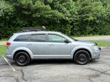 Used 2017 Dodge Journey SE w/ Flexible Seating Group image 2
