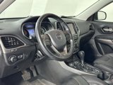 Used 2021 Jeep Cherokee Latitude Lux w/ Sun & Sound Group image 2