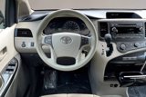 Used 2011 Toyota Sienna LE image 5