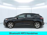 Used 2021 Ford Edge SE image 2