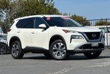 Used 2021 Nissan Rogue SV image 2