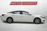 Used 2022 Nissan Altima 2.5 S image 3