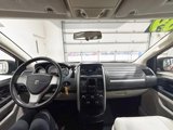 Used 2009 Dodge Grand Caravan SXT image 4